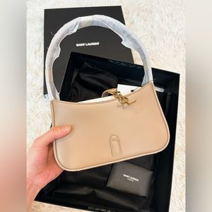 [NWT] YSL mini LE 5 À 7